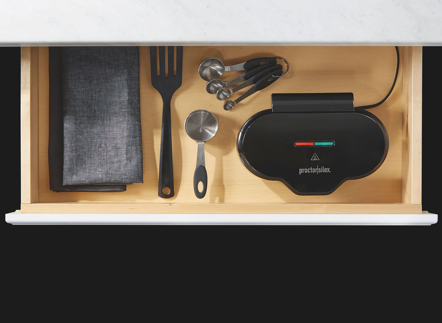 petite double nonstick waffle maker